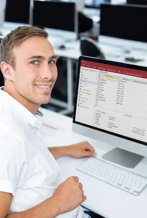developer-using-ms-access